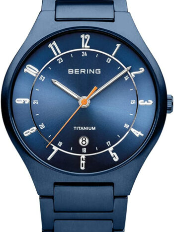 BERING Herren Analog Quarz Titanium Collection Armbanduhr 11739-797